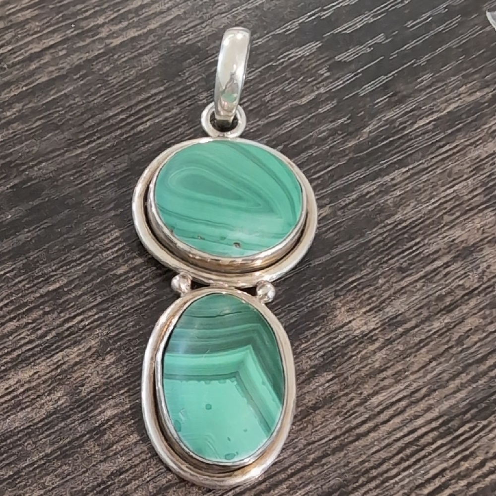 Sterling Silver Green Malachite Double Oval Pendant